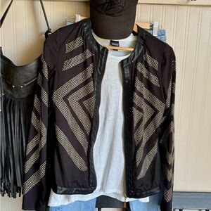 Carmin Black and Gold Studded Jacket Size M